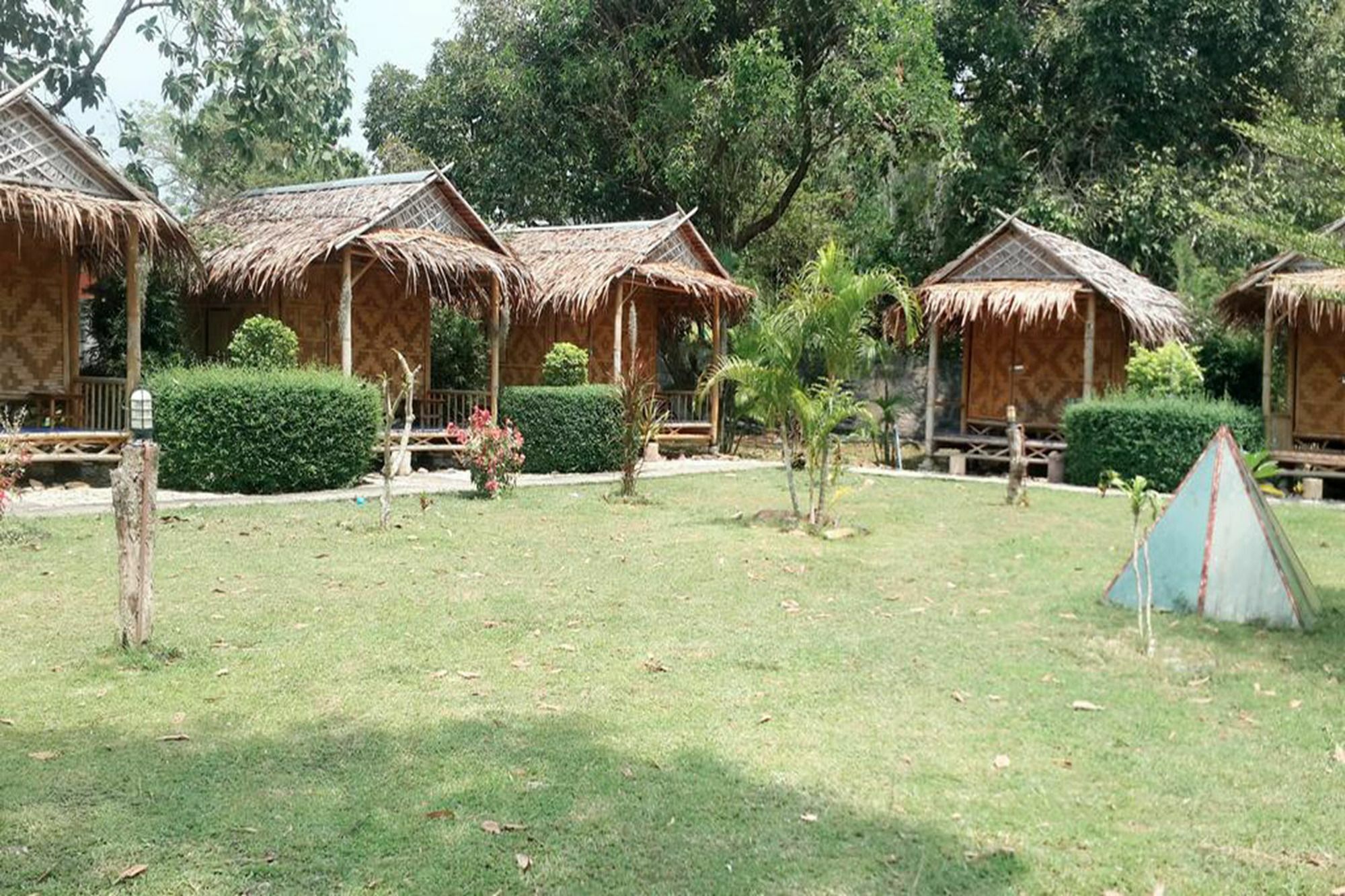 Unseen Bungalow Koh Lanta Bagian luar foto